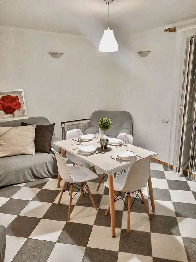 Апартаменты Cozy 2 rooms apartments center, Nemig Минск-10